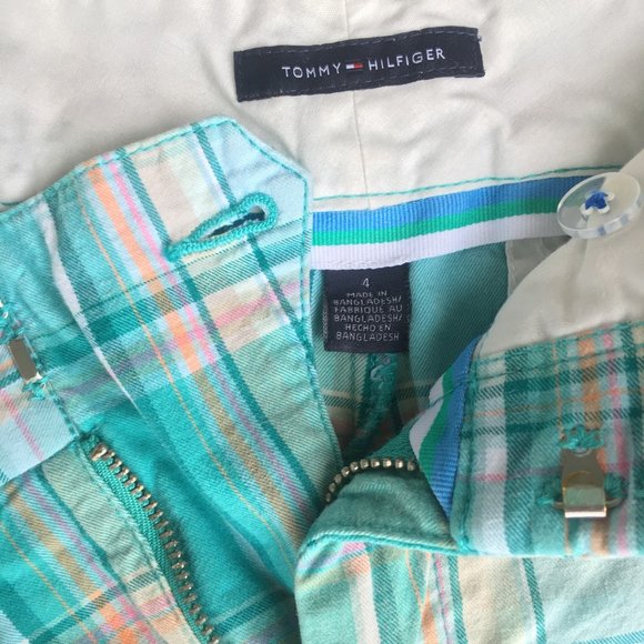 Tommy Hilfiger Plaid Shorts - Picture 2 of 4